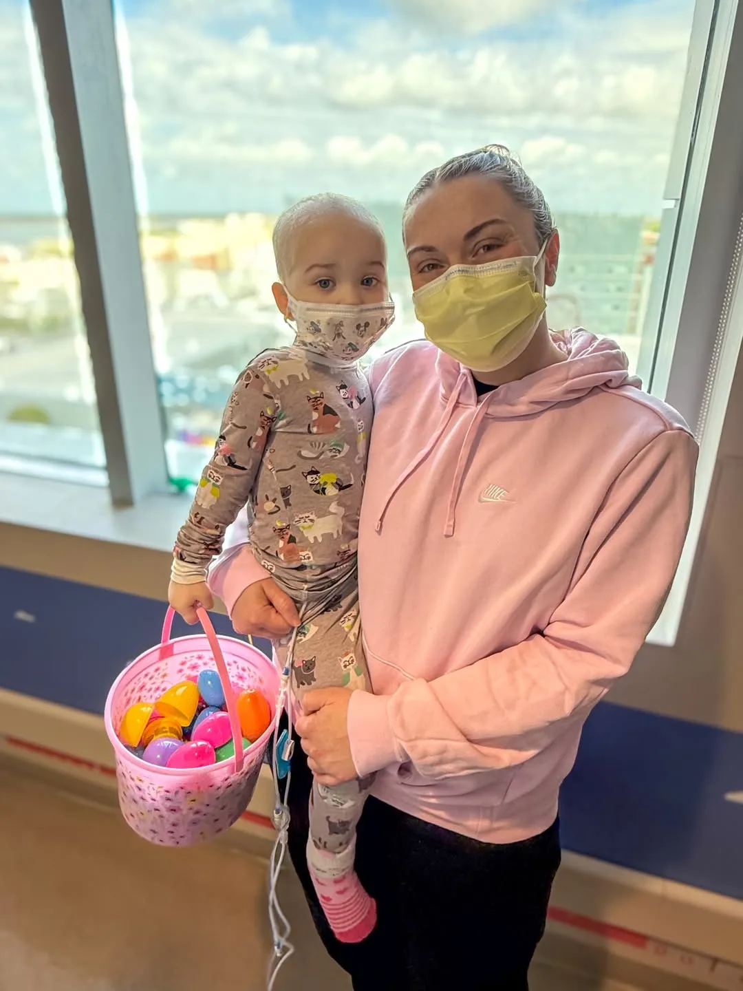 Patrícia e Helena uma mãe que conhece cada detalhe da luta da filha e não sabe mais de onde tirar força sozinha